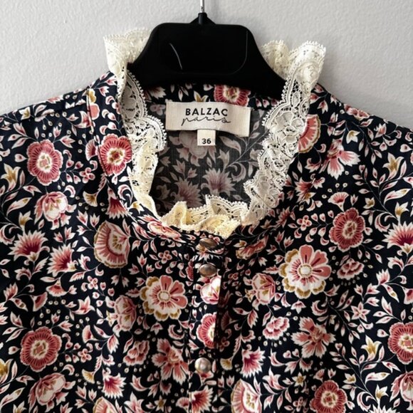 Balzac Paris Floral Blouse with Lace Trim - Picture 2 of 7
